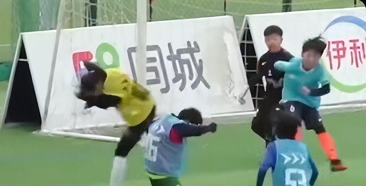 董路:我给了中国足球希望 人生能有几个9年 所获赞美符合我的付出