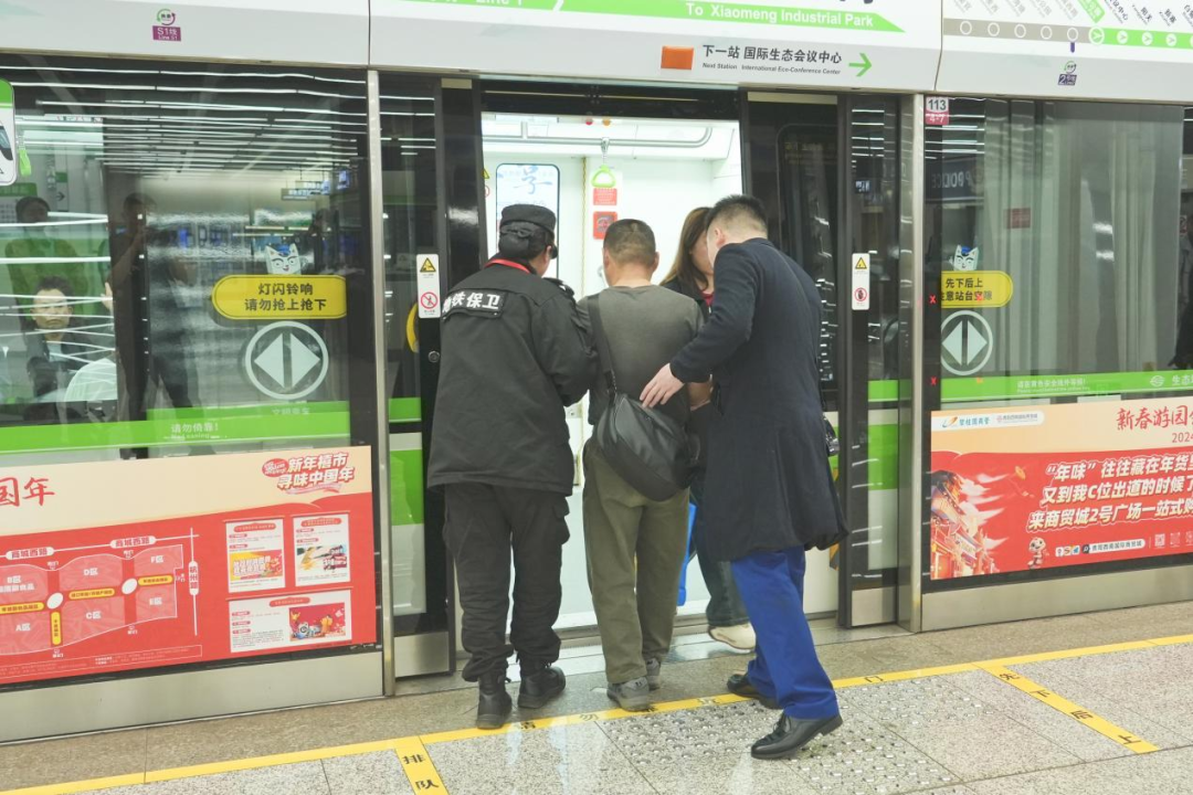 沃齐尼亚半年前差点退出佛得角队,今晚逼平西班牙一夜成名