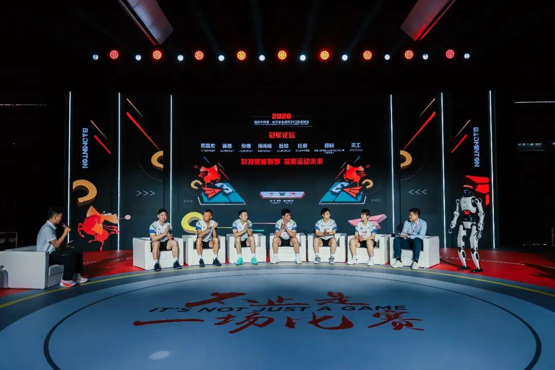 德国队主帅辞职，留任愿望落空，其年薪约700万至800万欧元，若被解雇将获七位数遣散费，德国足协：在沉重打击后，不能让一切简单回归原样