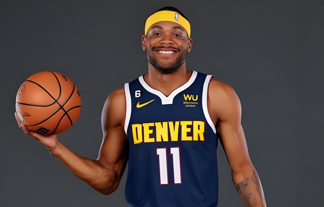 俄罗斯教头下课后 申花4场比赛 拿下3胜1负的成绩 重要是没有伤员增加