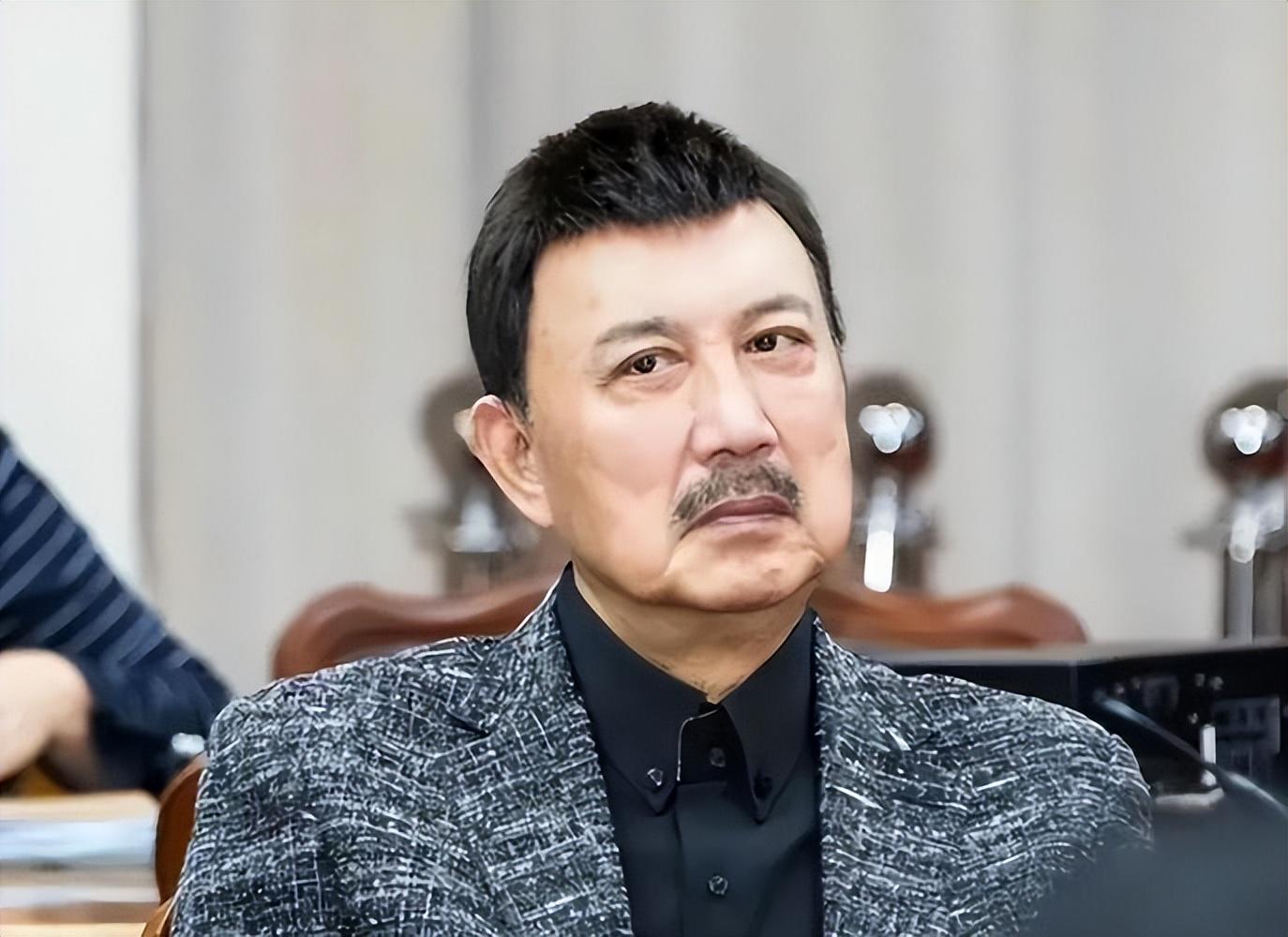 罗马诺：米兰与加拉塔萨雷就莱奥达成口头协议，转会费4500万欧